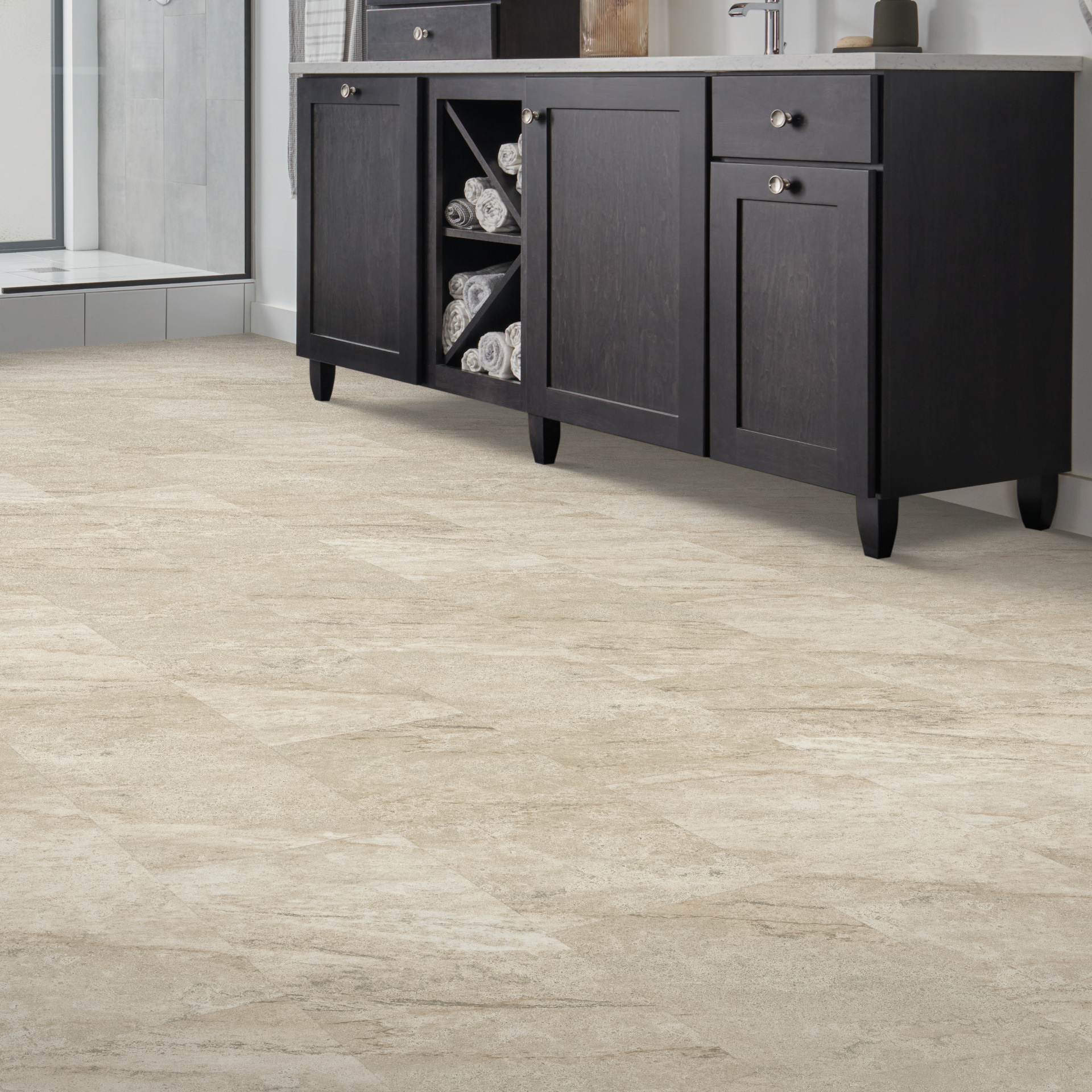 Mohawk SolidTech Select Kascade Quarry | OnFlooring
